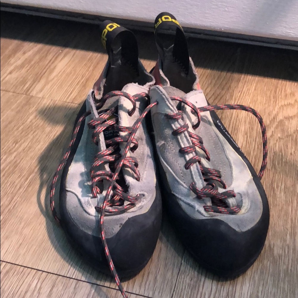 La Sportiva Finale Climbing Shoes - US W 5.5